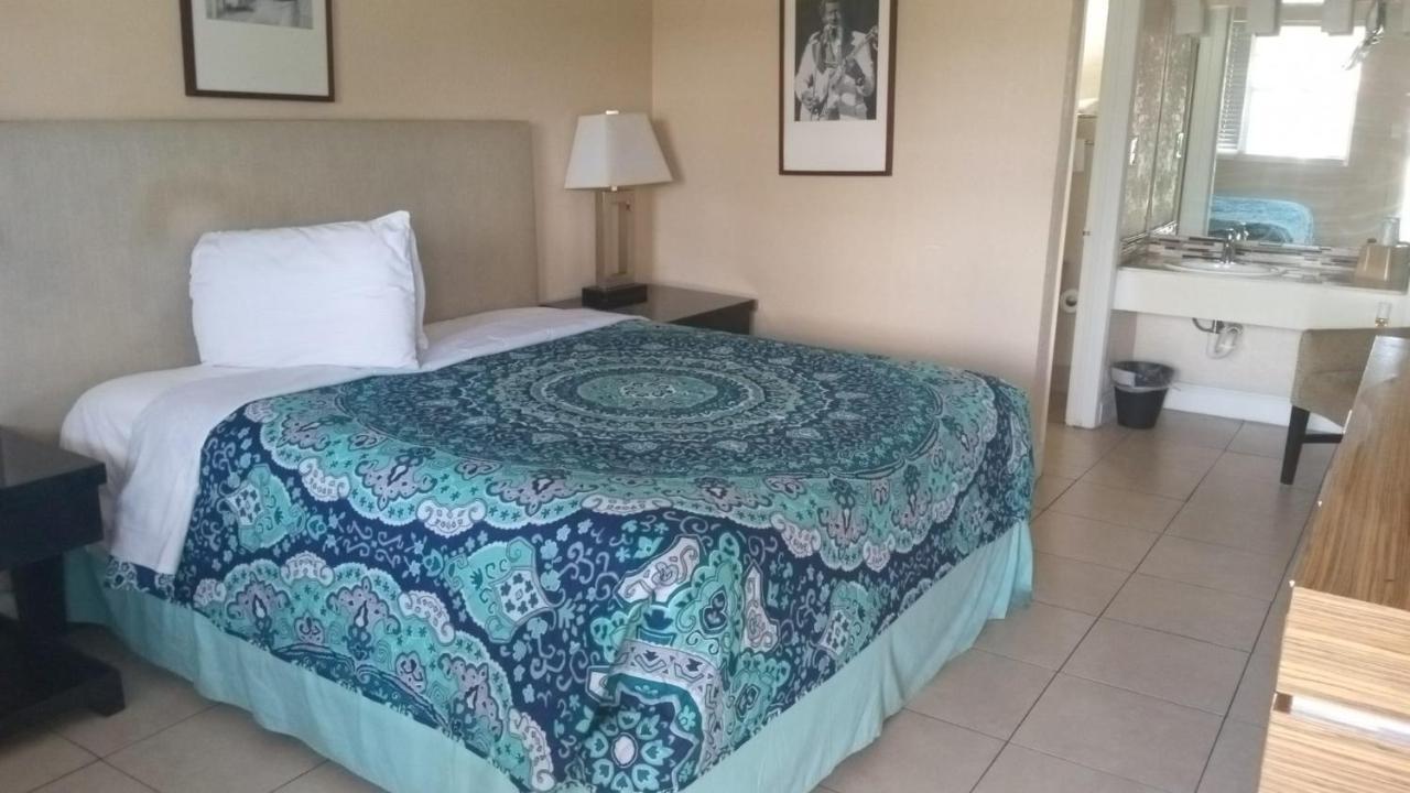APM Inn&Suites - Jacksonville Eksteriør bilde