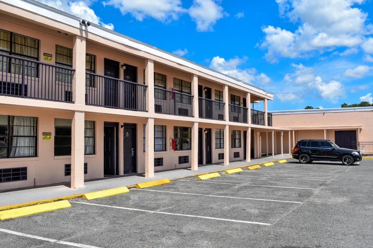 APM Inn&Suites - Jacksonville Eksteriør bilde